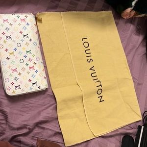 Dust bag